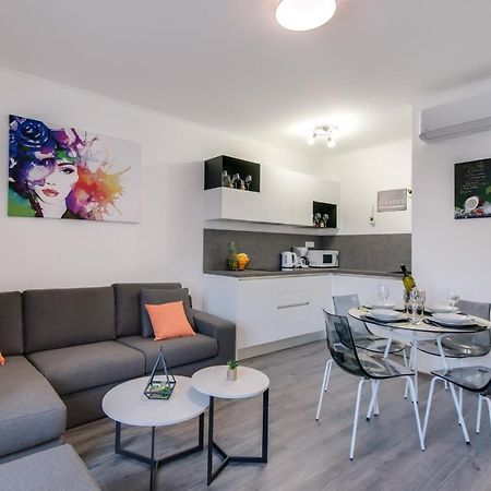 Apartments Sherri Риека Экстерьер фото