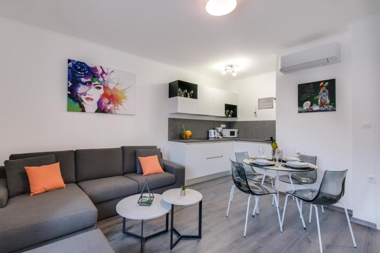 Apartments Sherri Риека Экстерьер фото